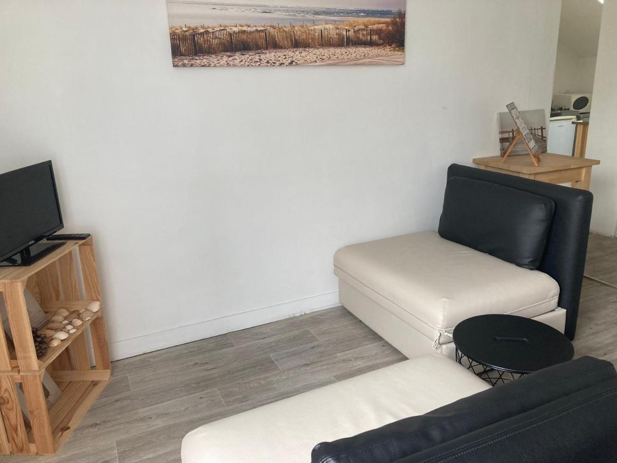 Appartement 2/3 Personnes A 10 Minutes De Contis Plage Saint-Julien-en-Born Exterior photo