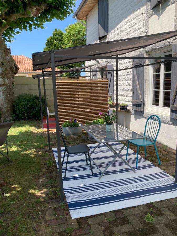 Appartement 2/3 Personnes A 10 Minutes De Contis Plage Saint-Julien-en-Born Exterior photo